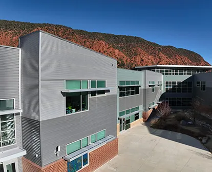 view of multistory building in Glenwood Springs, CO